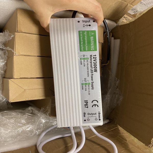 constant voltage led power supply.jpg